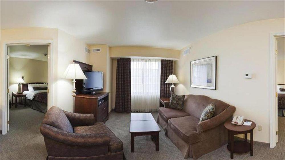 Staybridge Suites Akron-Stow-Cuyahoga Falls By Ihg Dış mekan fotoğraf