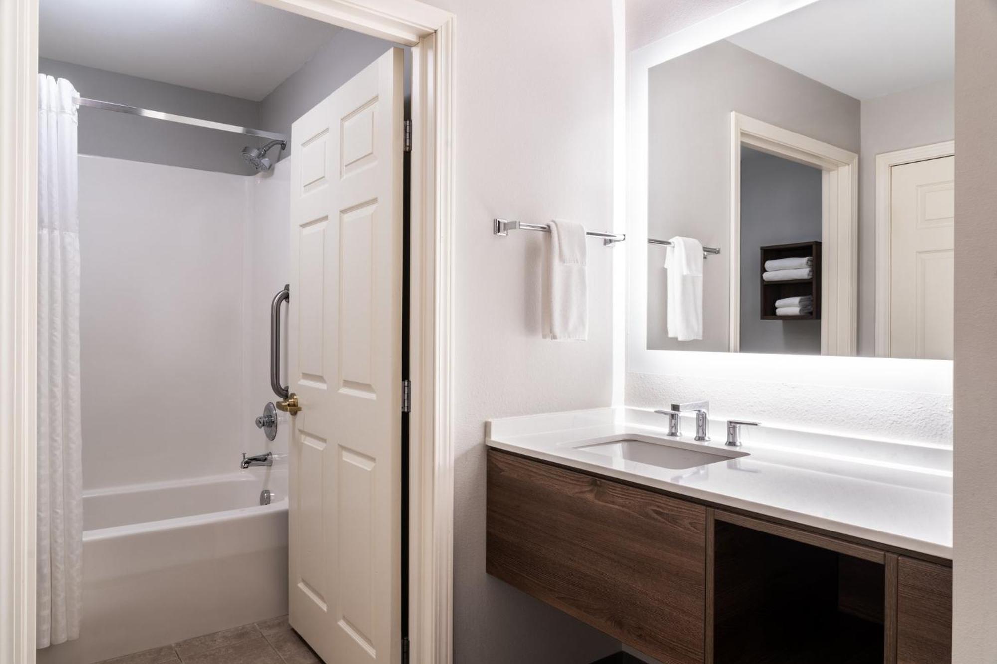 Staybridge Suites Akron-Stow-Cuyahoga Falls By Ihg Dış mekan fotoğraf